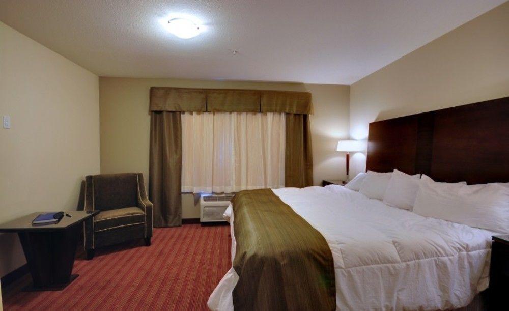 Sigma Inn & Suites Hudson'S Hope Hudson Hope Exteriör bild